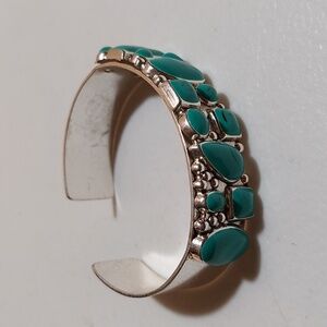 Vintage Signed Best Faux Turquoise Peeble Style Inlay Silver Tone Cuff Bracelet